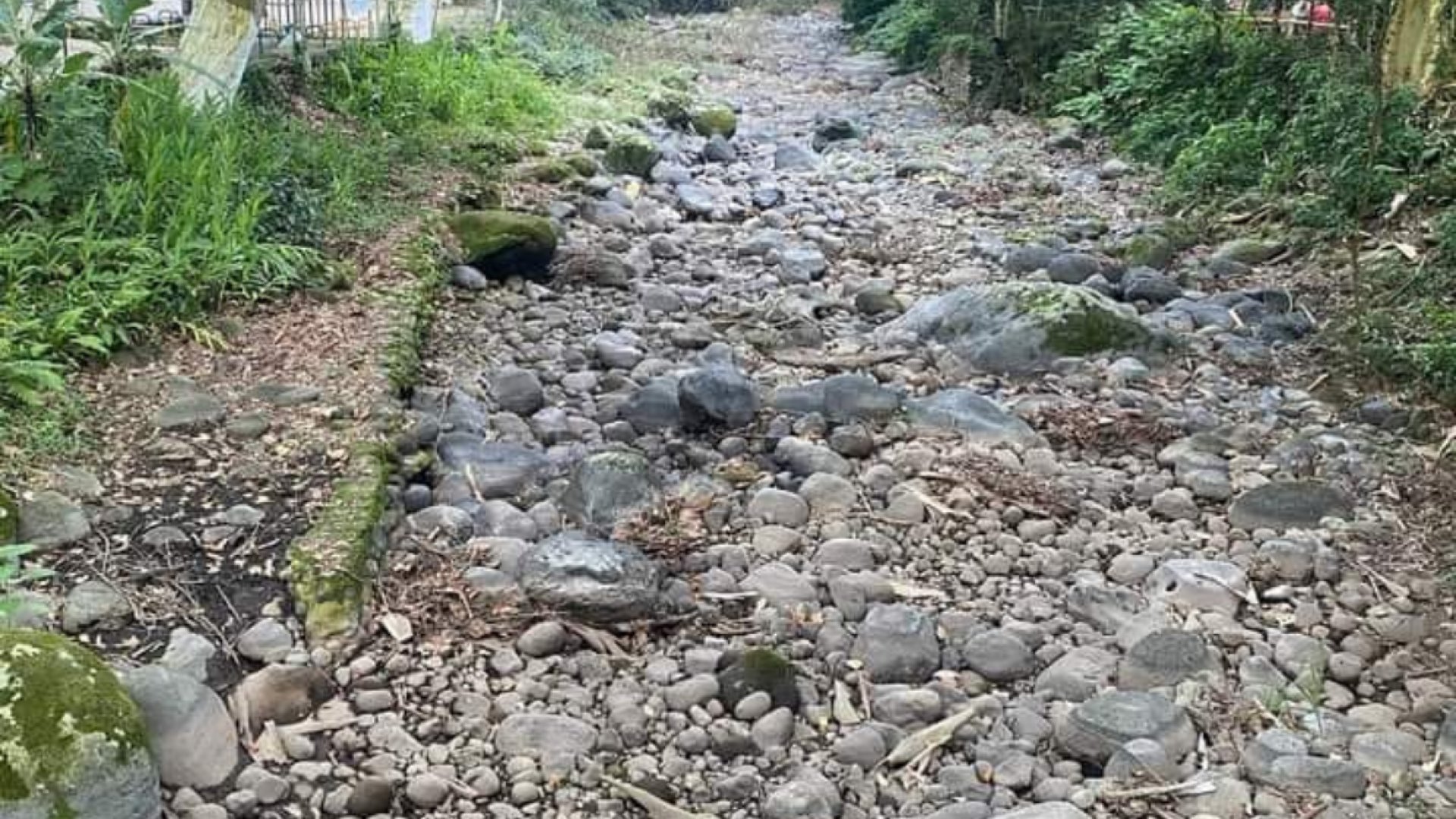 El río Pixquiac tiene un mes seco en su totalidad