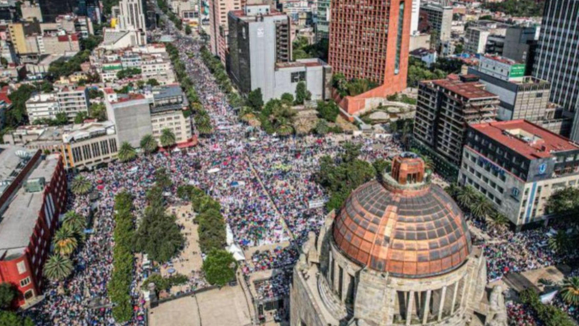 Presume Sheinbaum asistencia de 80 mil personas a último informe de actividades