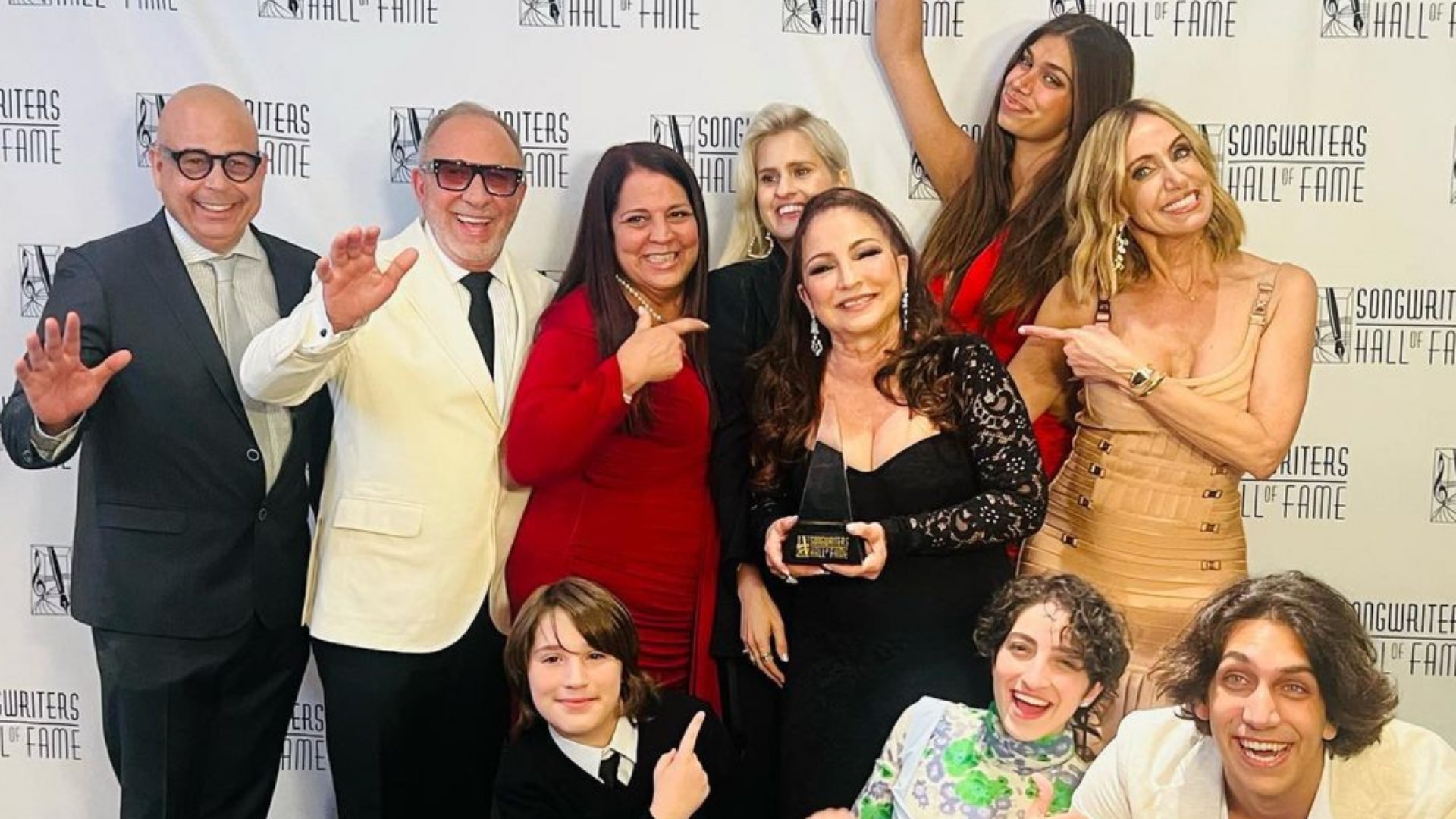 Gloria Estefan, la primera mujer latina que ingresa en el Salón de la Fama de los Compositores de EU