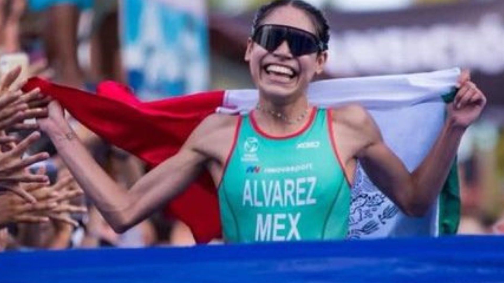 México logra oro en la Copa Mundial de Triatlón gracias a Anahí Álvarez; Mercedes Romero y Aram Peñaflor ganan bronce
