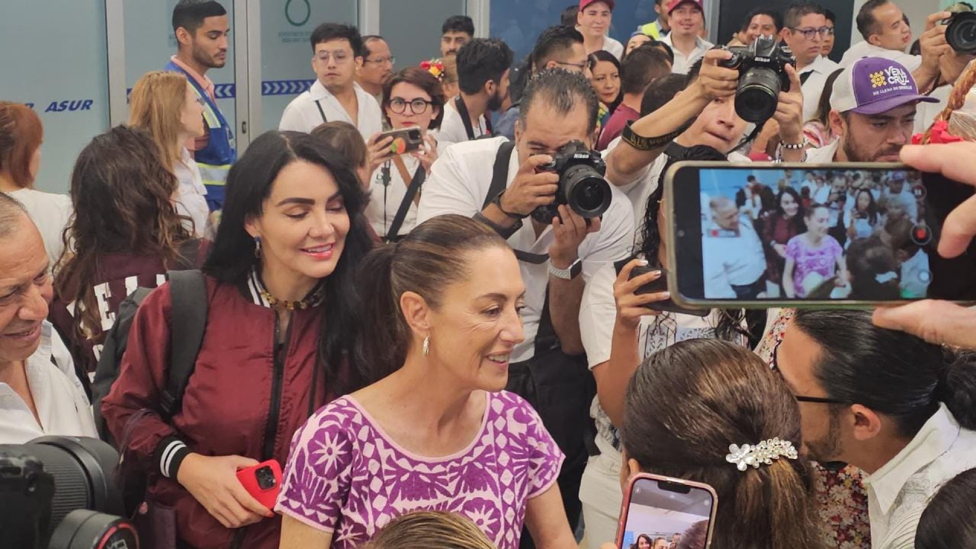 Sheinbaum llega a Veracruz