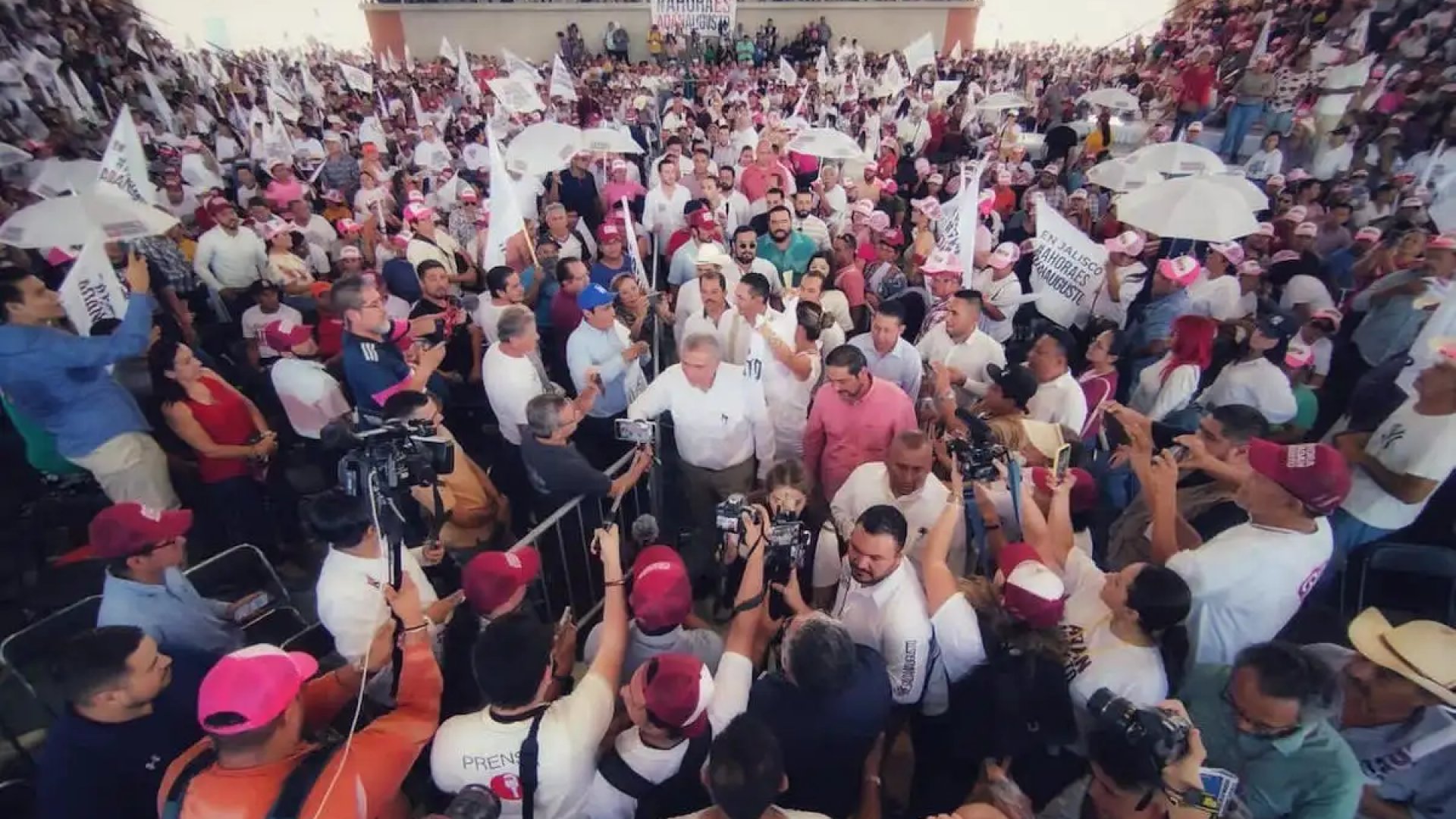 Adán Augusto López promete acabar con la marginación en México