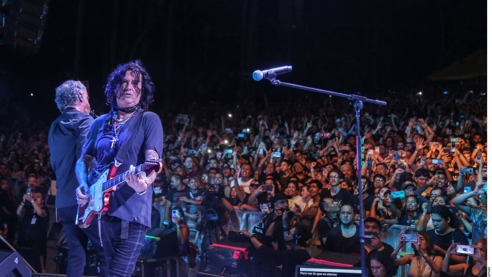 Arrasa Caifanes  en Guadalajara