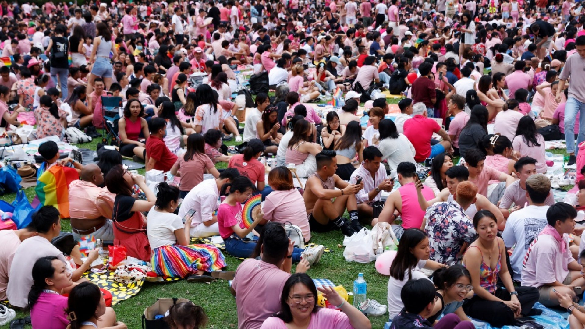 Singapur celebra su primer Día del Orgullo LGBT+