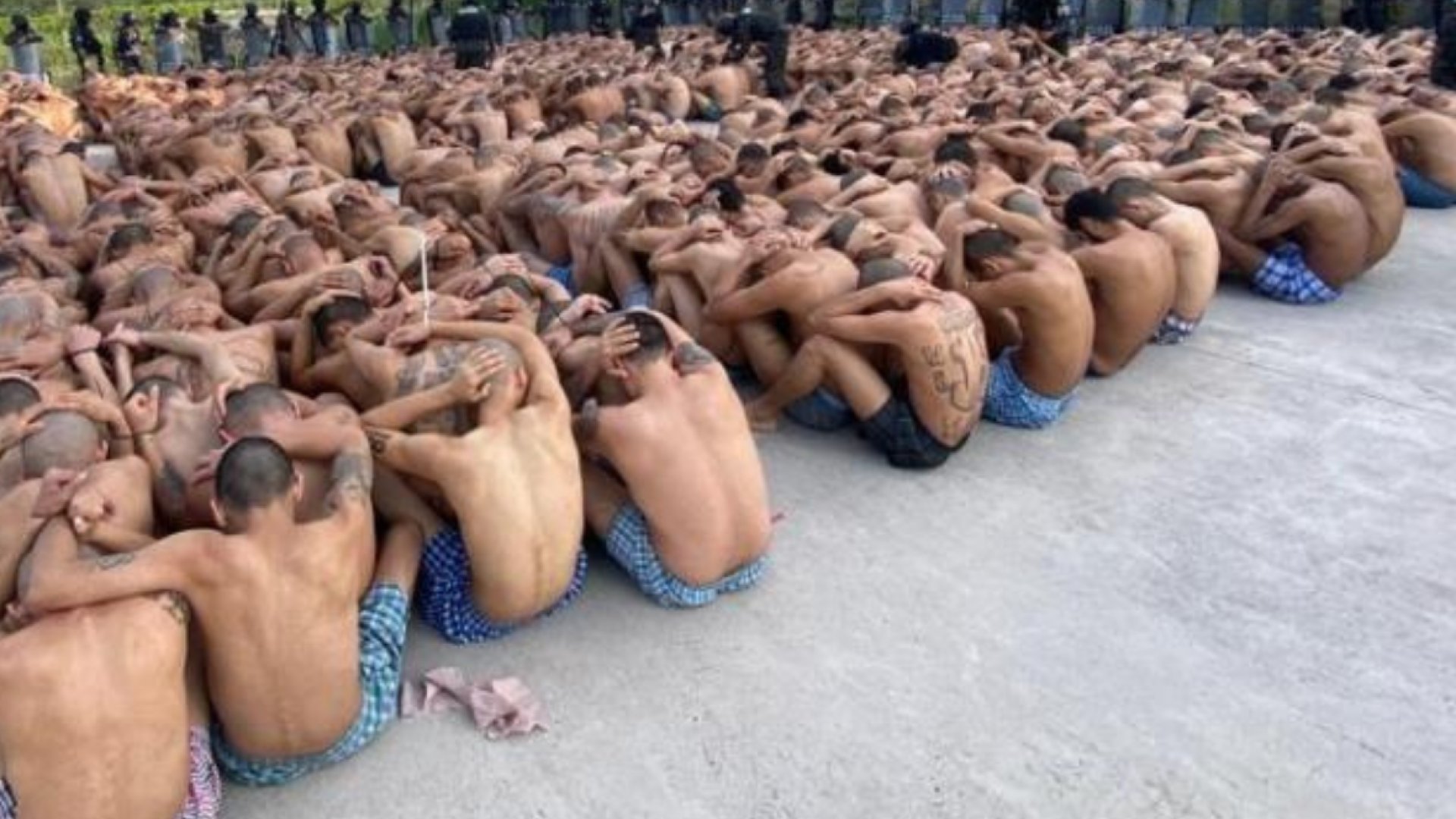 Las cárceles son escuelas del crimen. Adoptan modelo similar al de Bukele contra pandillas en Honduras