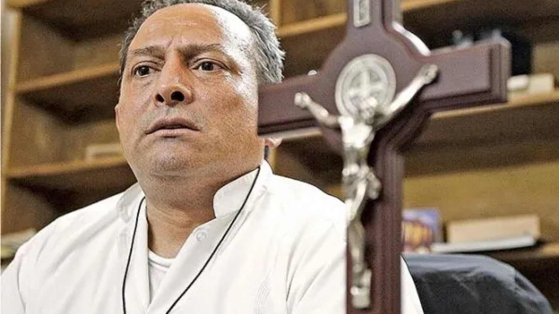 El padre Goyo responsabiliza al gobernador Ramírez Bedolla del homicidio de Hipólito Mora