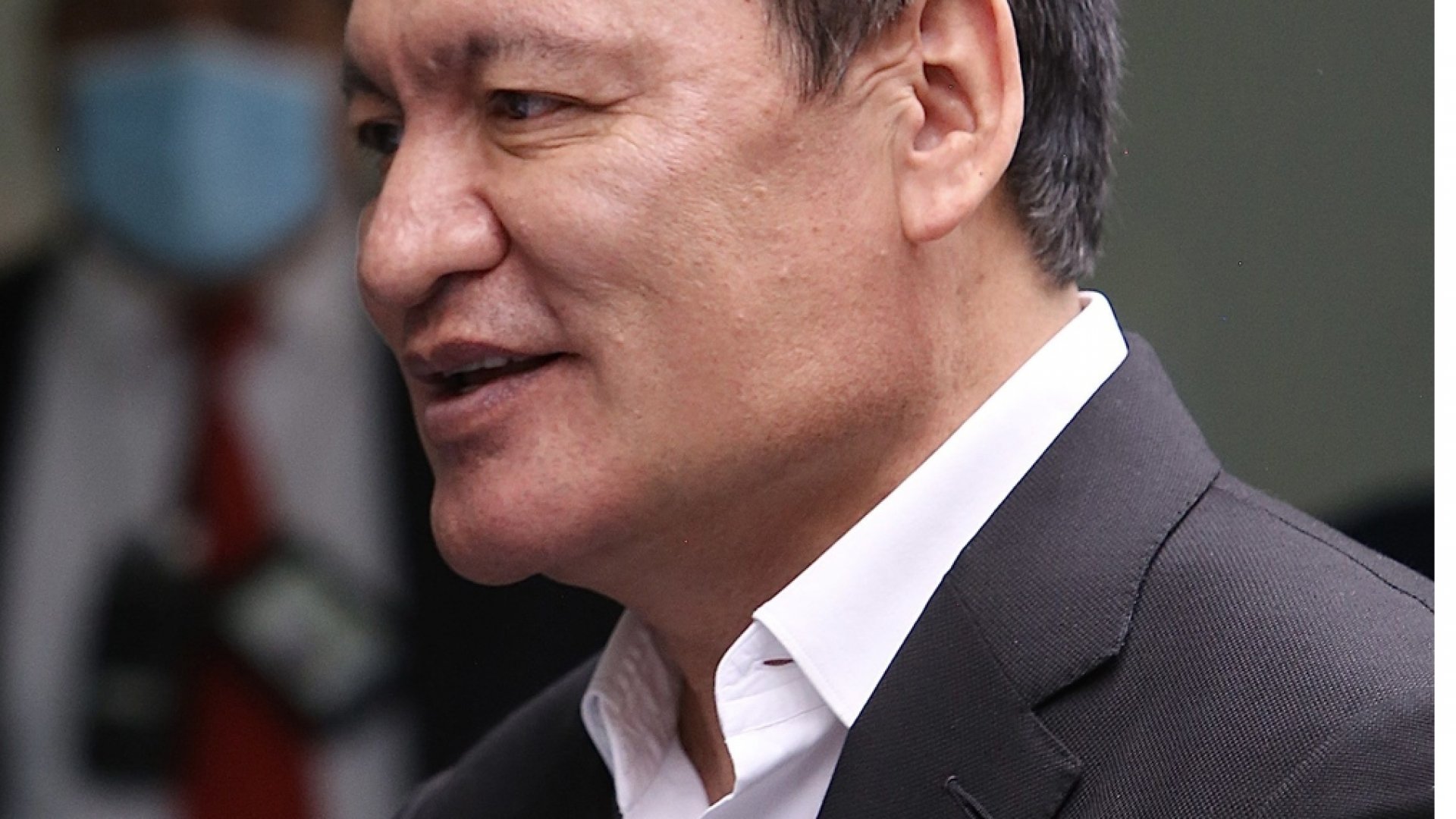 Desbandada en el PRI: Renuncian Osorio Chong y aliados