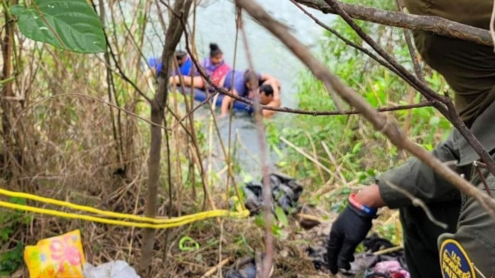 Un bebé entre los migrantes muertos en Río Bravo