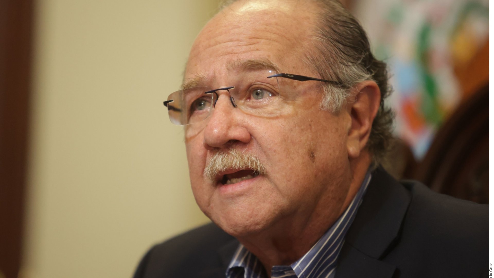 Justifica Navarro cierres de negocios del PRIAN en Nuevo León
