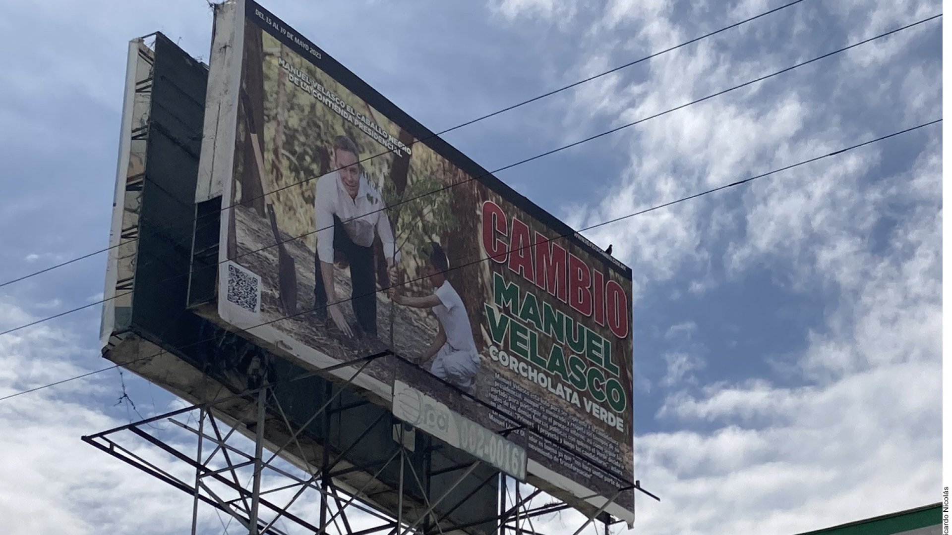 Pide Velasco regular espectaculares, incluidos los suyos