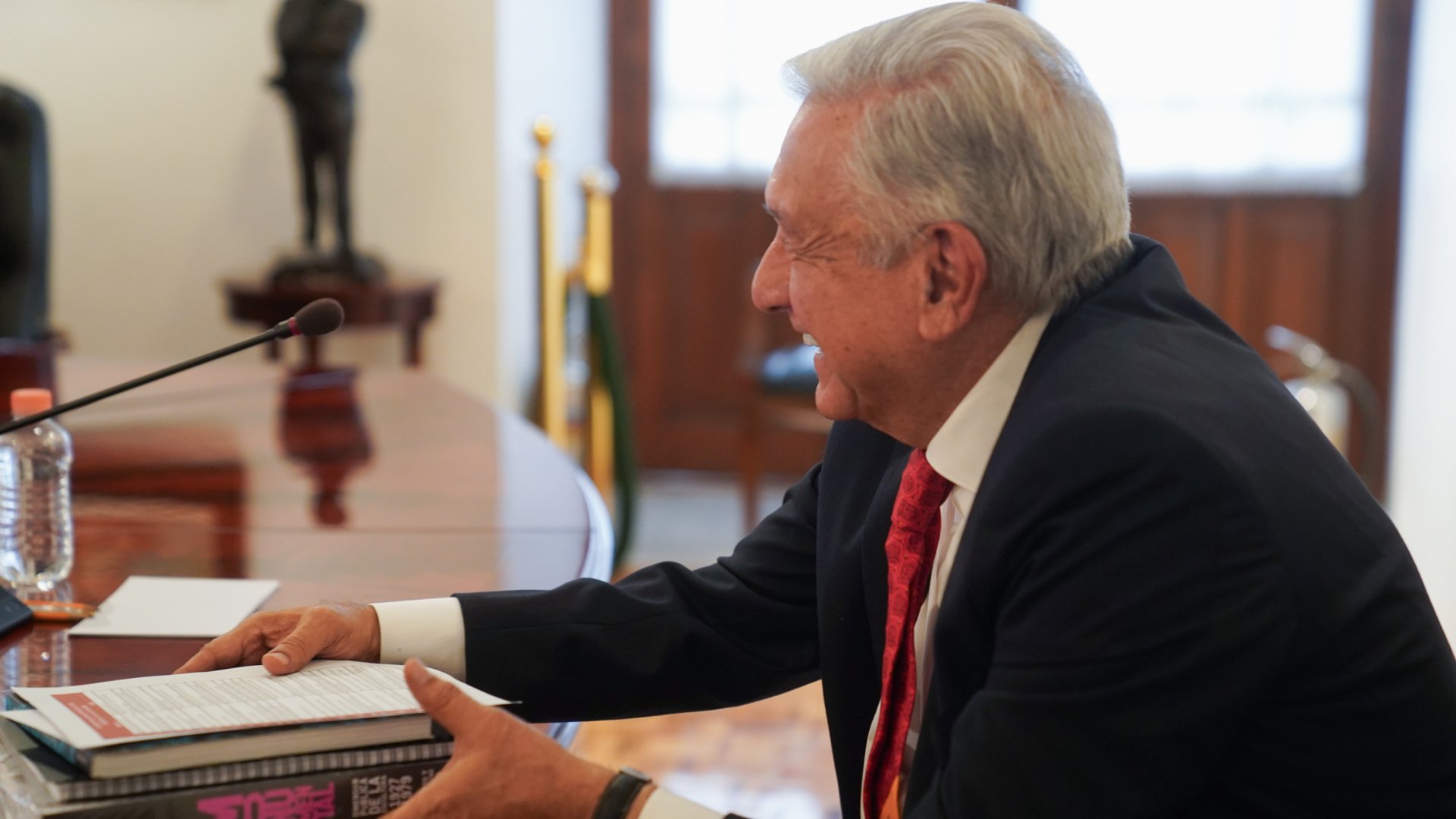 Se reúne AMLO con Gobernadores morenistas en Palacio
