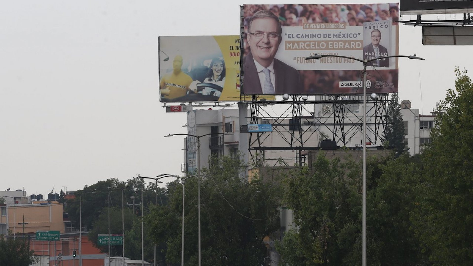 ¿Precampaña anticipada en Morena?, ex consejero electoral opina sobre espectaculares