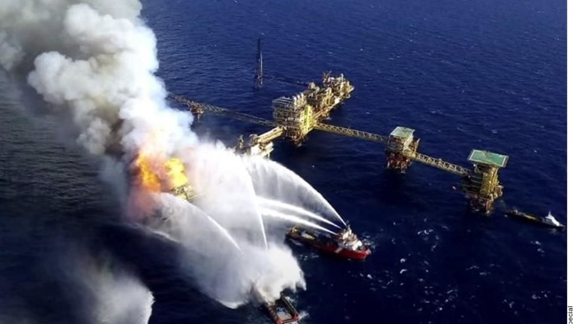 Arde en Campeche plataforma de Pemex: las cifras actuales