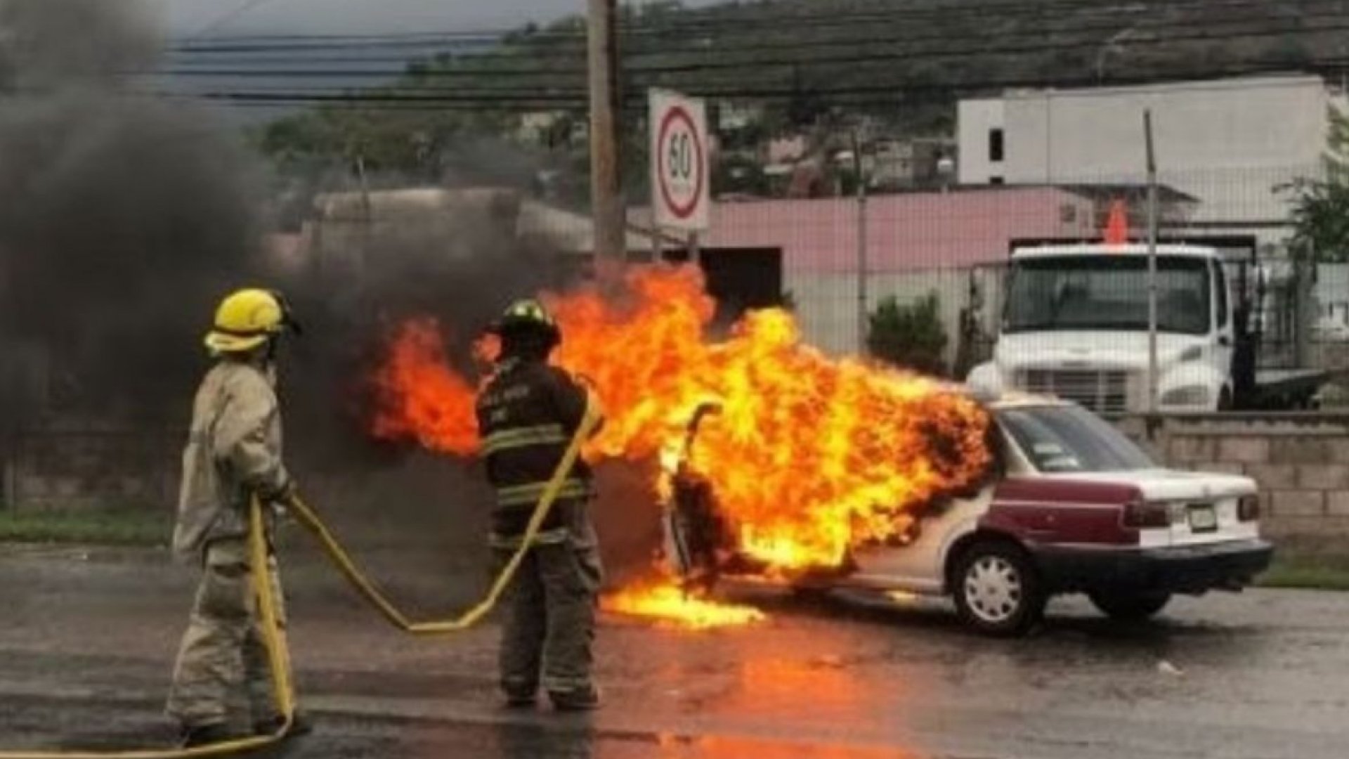 Jornada violenta en Chilpancingo, atacan a transporte público