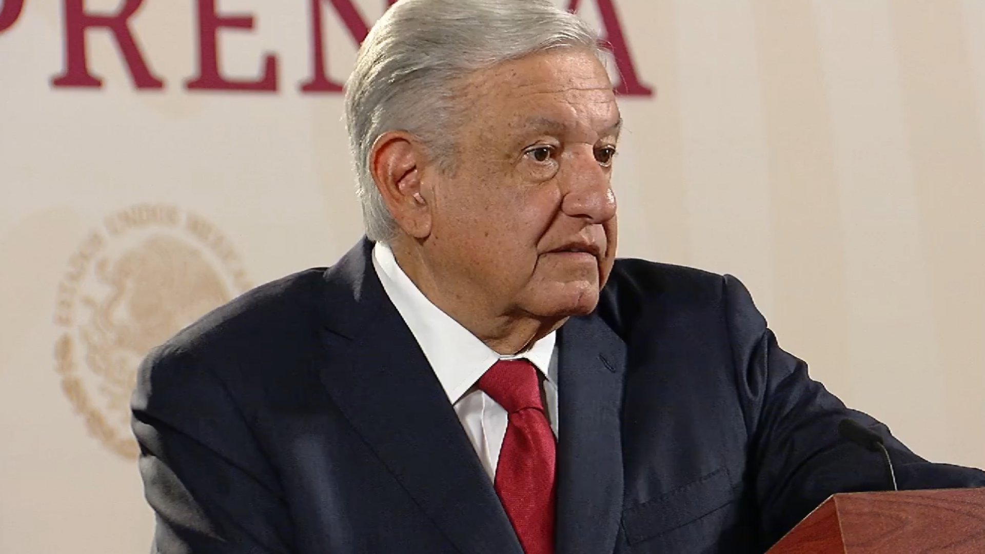AMLO afirma que Santiago Taboada será el candidato opositor en CDMX