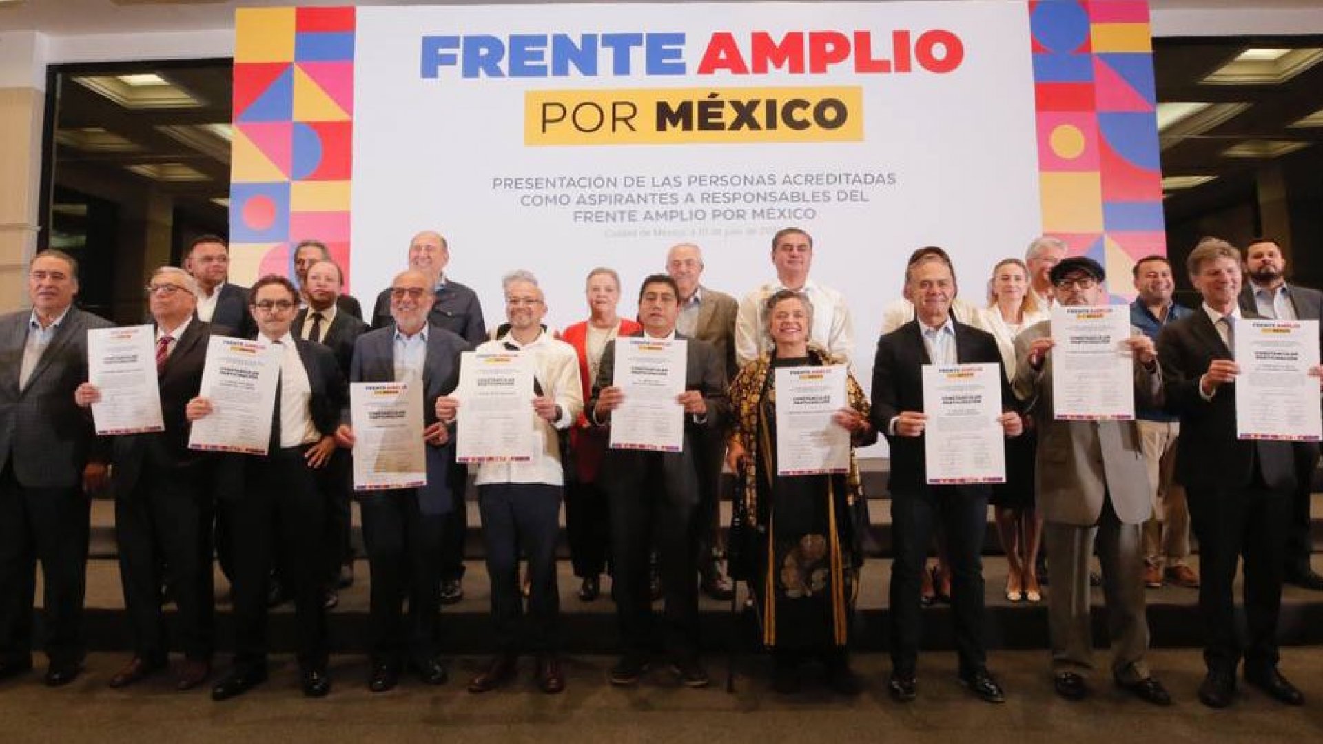 Lanza Frente Amplio por México página para recolectar firmas… pero falla