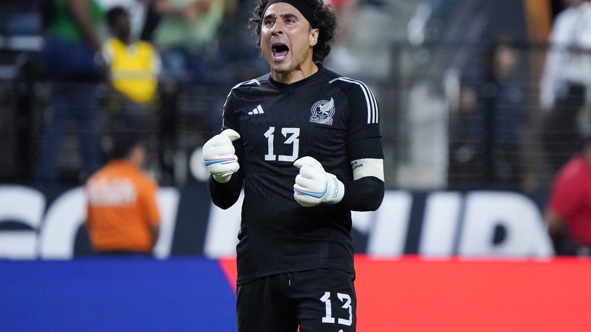 México se impone 3-0 ante Jamaica