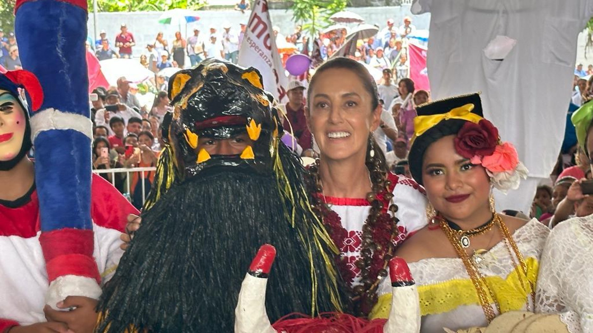 “Ya es tiempo de mujeres”, reitera Claudia Sheinbaum en su visita a Catemaco