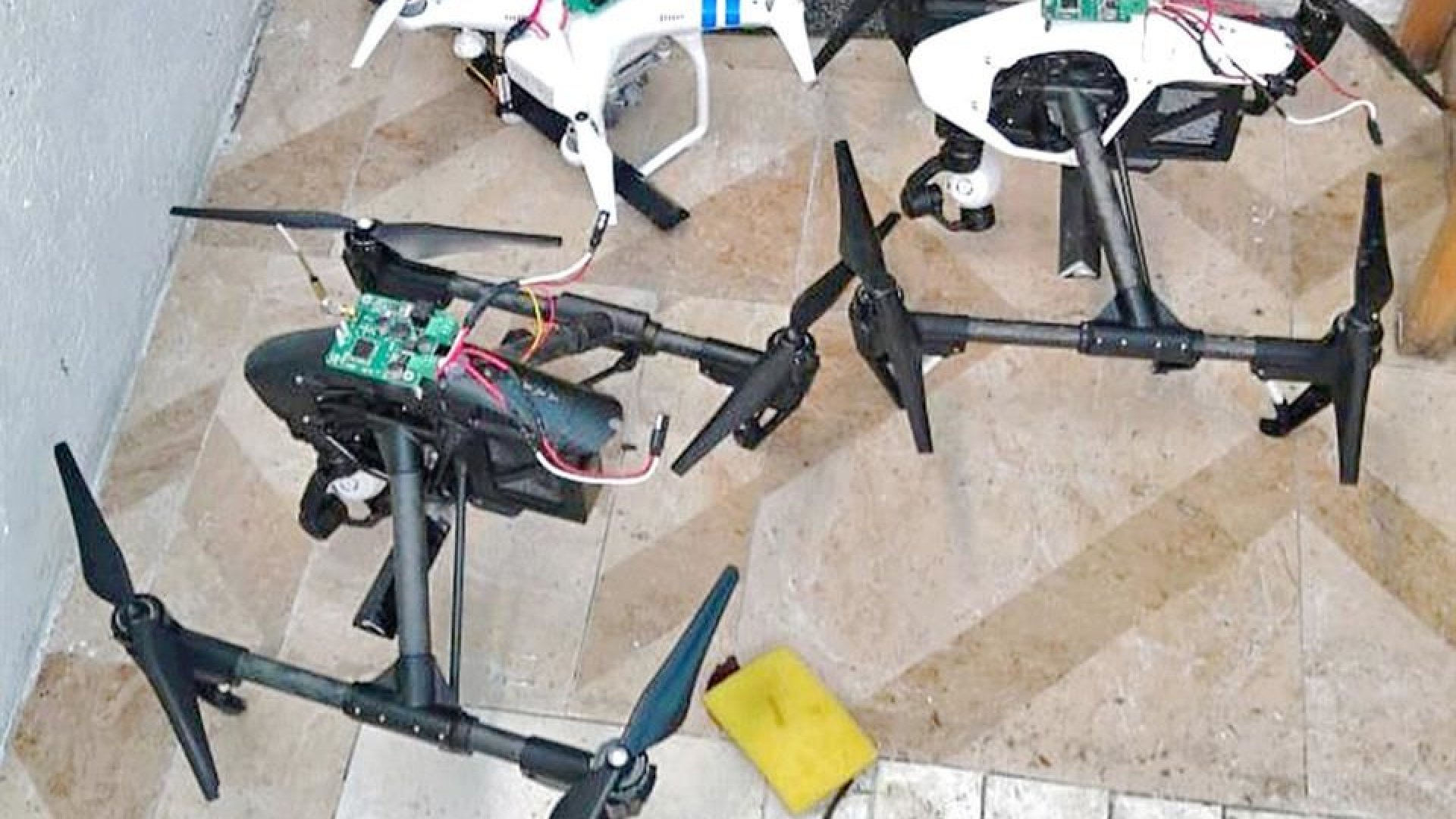 Asegura el Ejército 23 drones del narco