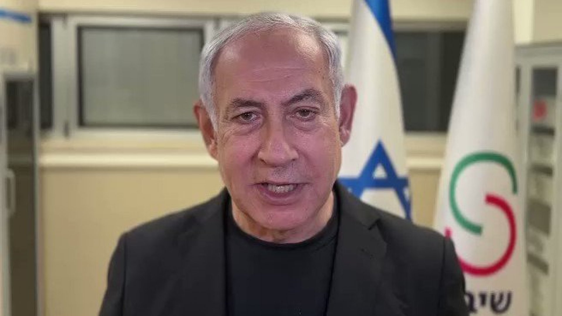 Hospitalizan a primer ministro de Israel