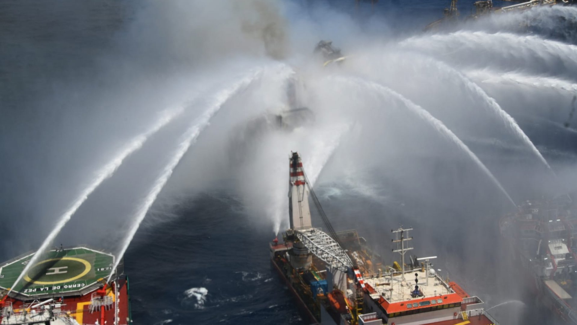 Oculta Pemex megaderrame petrolero en Sonda de Campeche