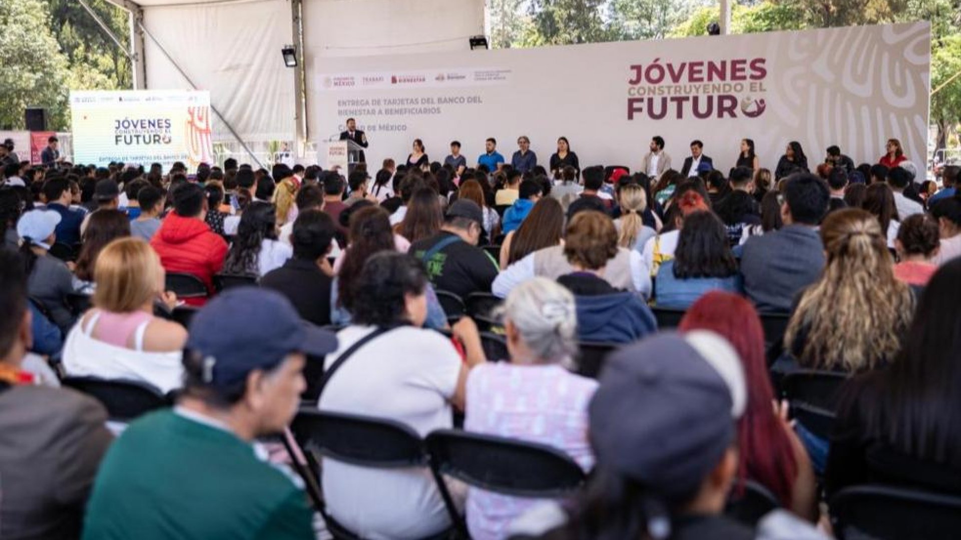 Denuncian irregularidades financieras en programa Jóvenes Construyendo el Futuro