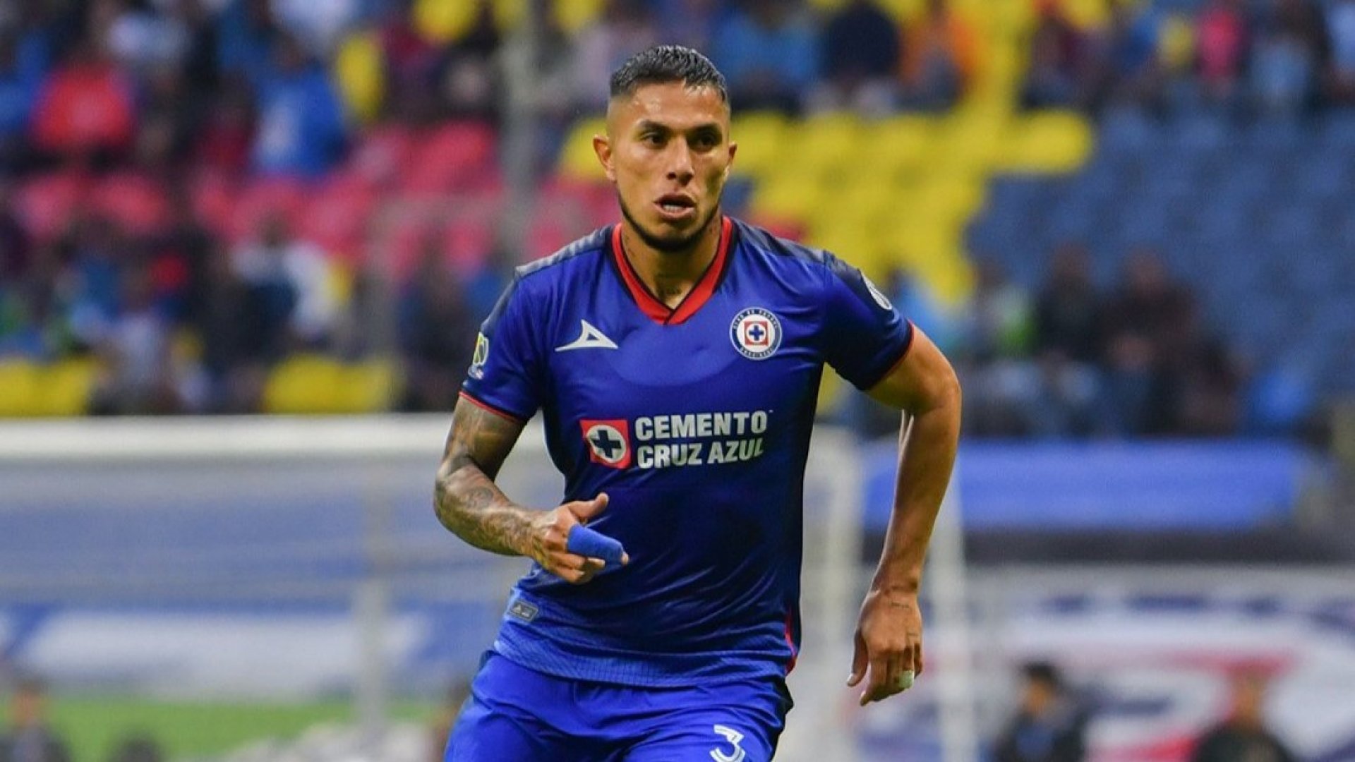 ¿Suspenderán a Carlos Salcedo?