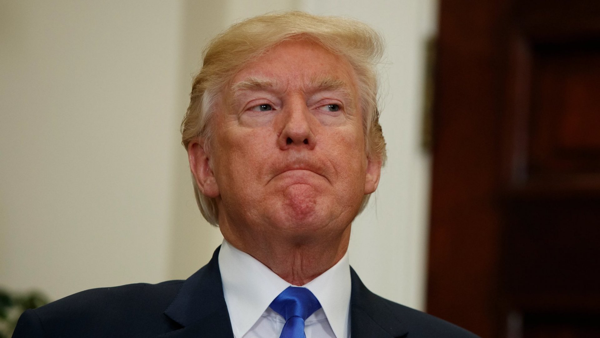 Trump hizo ‘cambalache’ en papeles clasificados