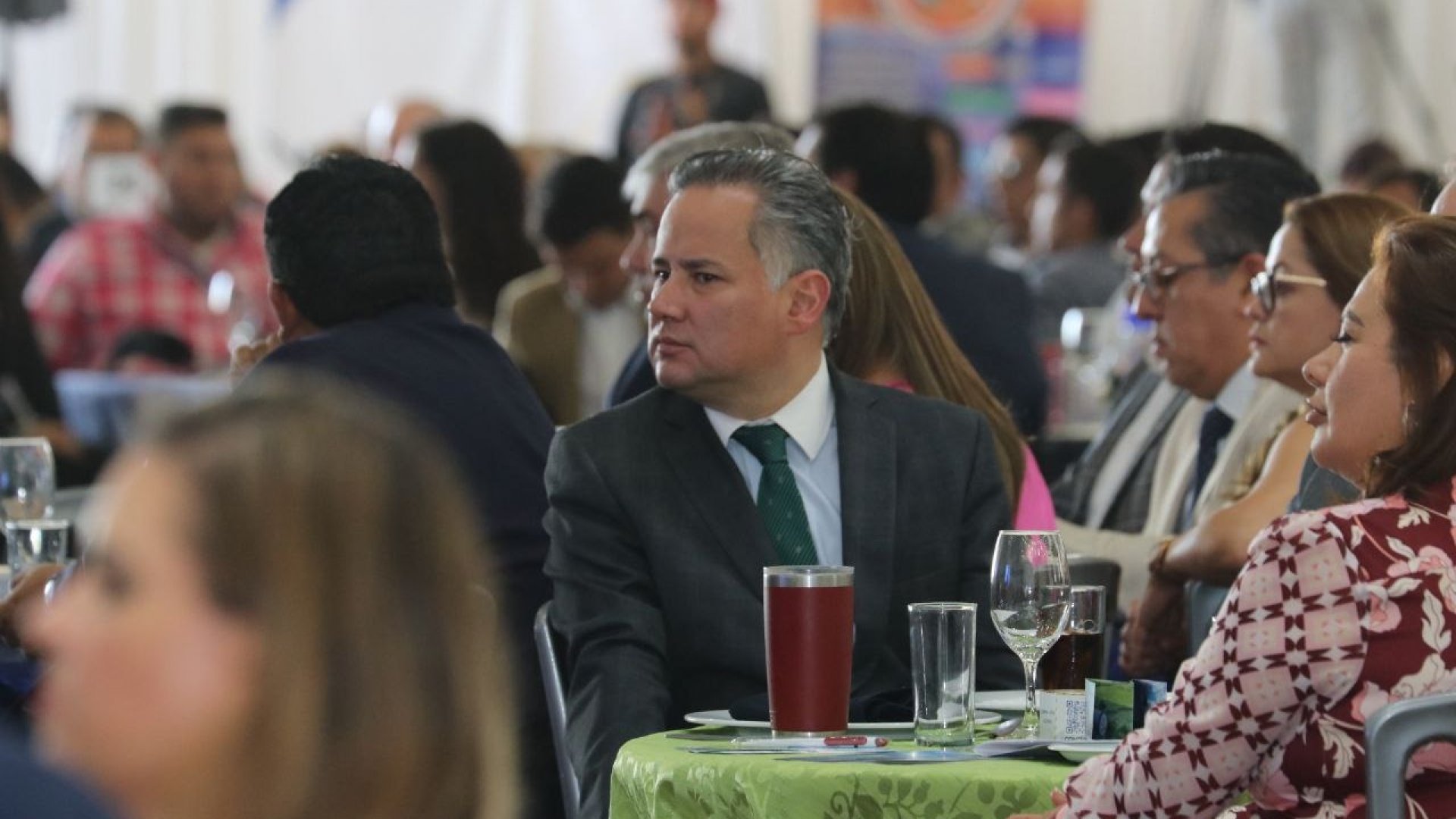 Señalan revancha de Santiago Nieto en acusaciones de la UIF