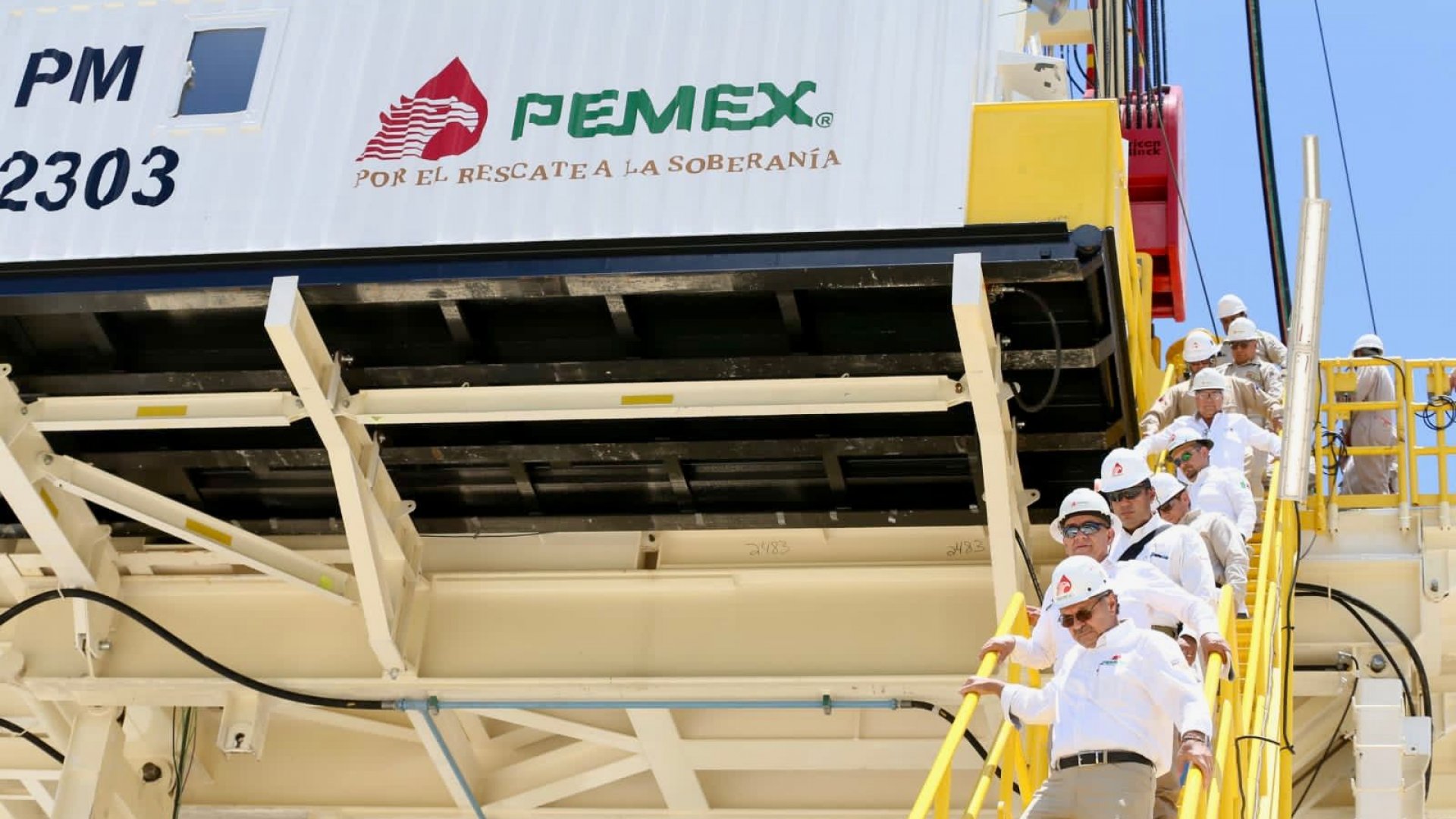 ¿De cuánto es la deuda financiera de Pemex?