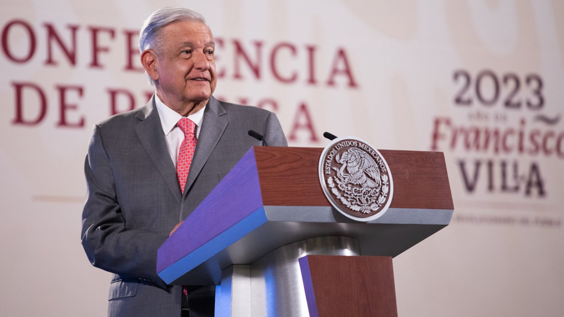 AMLO llama “malos cristianos” a autoridades de Texas por muertes en Río Bravo