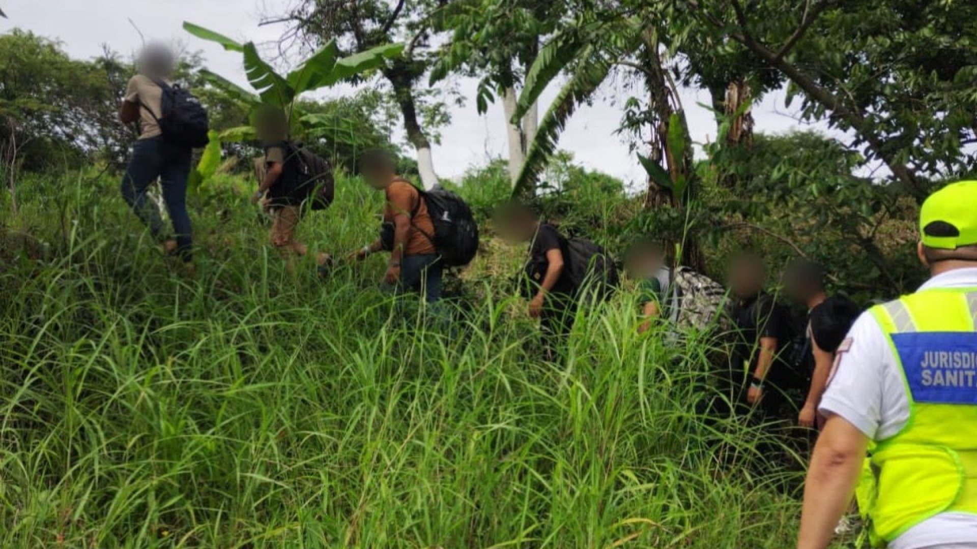 Rescatan a 89 migrantes en Veracruz; la mayoría son de Egipto