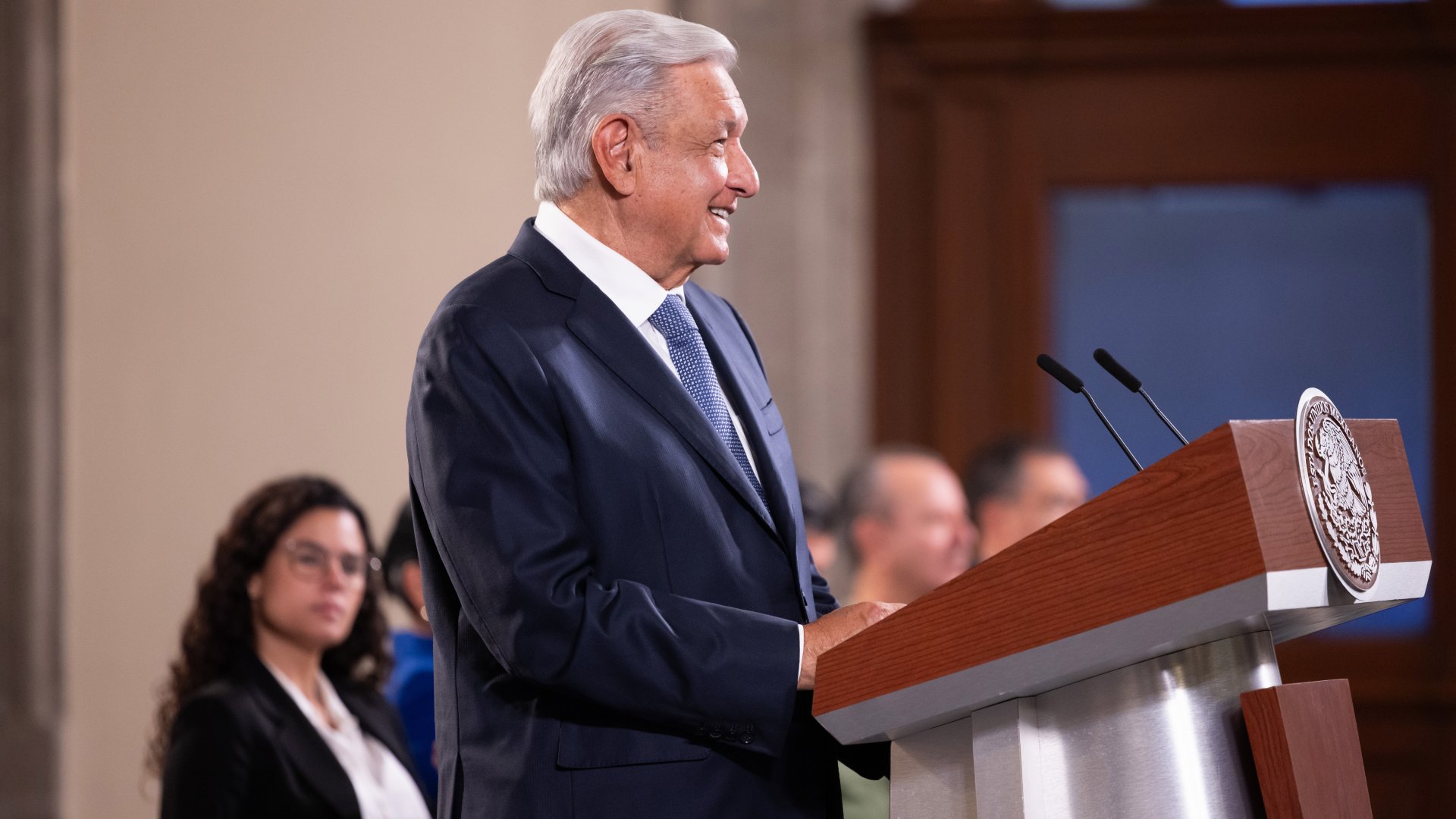 AMLO confirma gira a Colombia y reitera apoyo a Gustavo Petro
