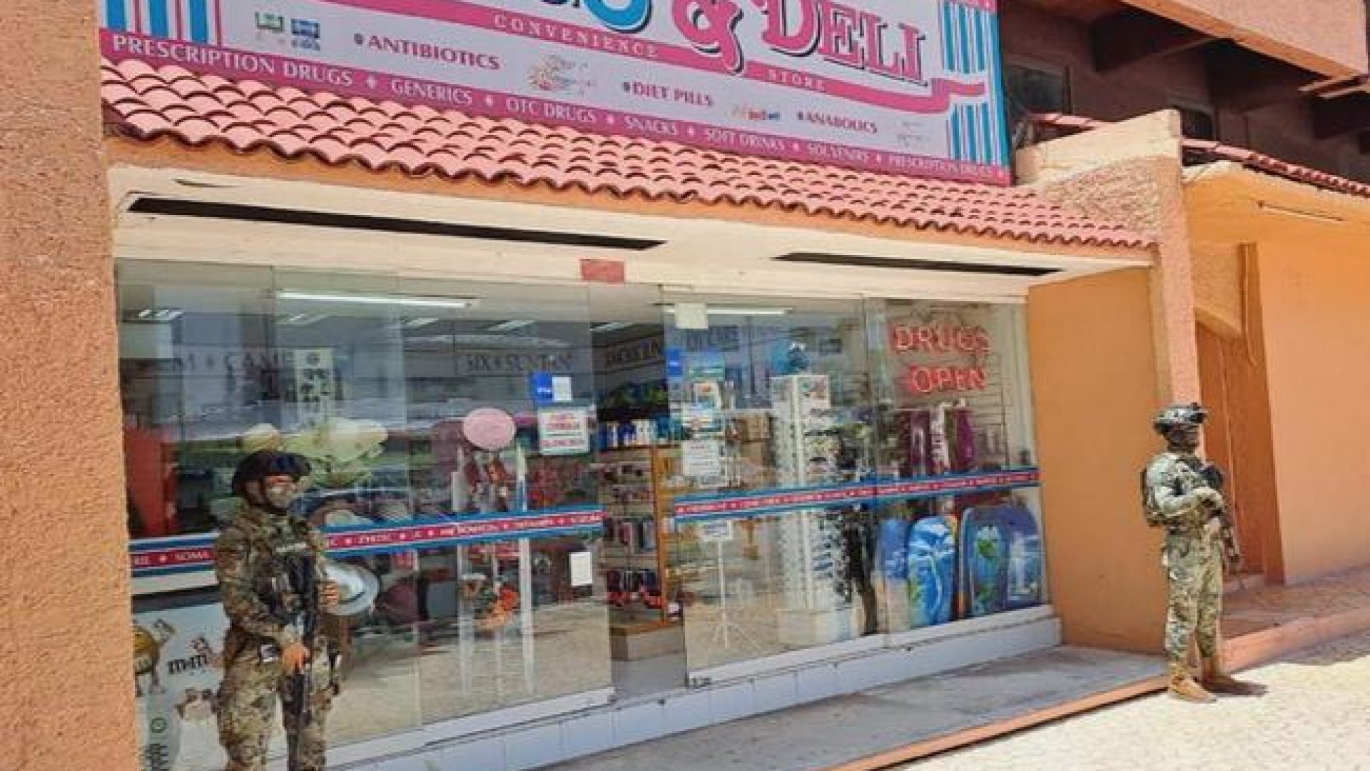 Suspenden 23 farmacias en Quintana Roo por posible venta de fentanilo