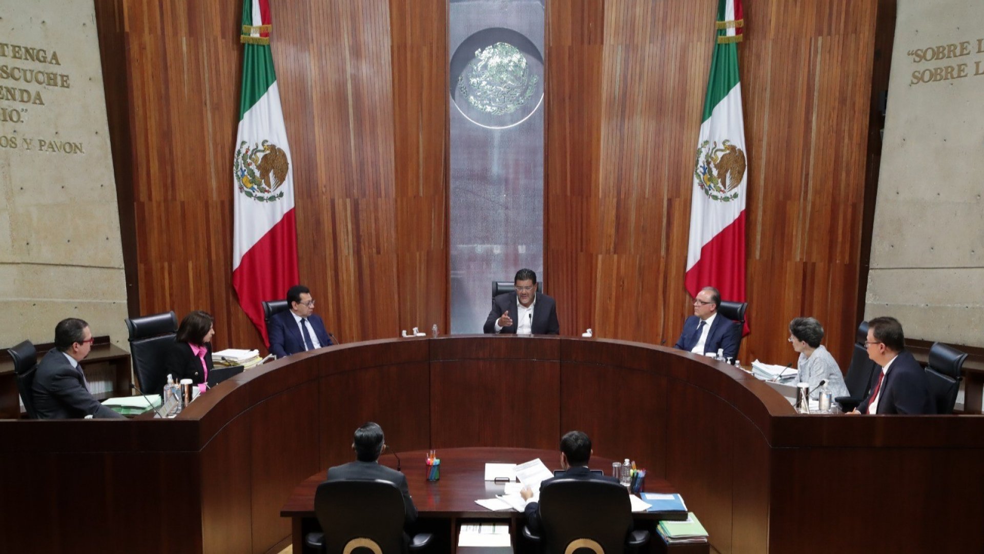 Aspirantes del Frente podrán permanecer en sus cargos: TEPJF