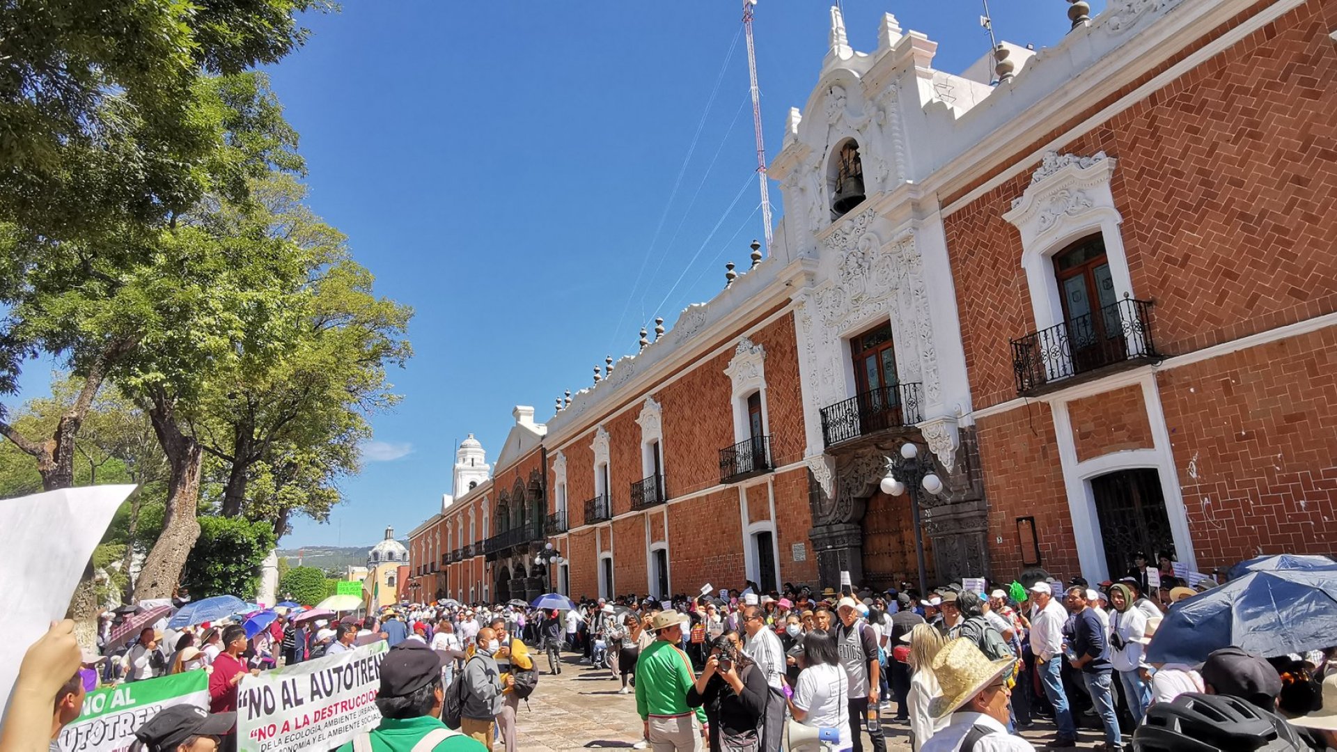 Megamarcha en Tlaxcala: emiten pliego petitorio de 20 puntos al Gobierno del Estado