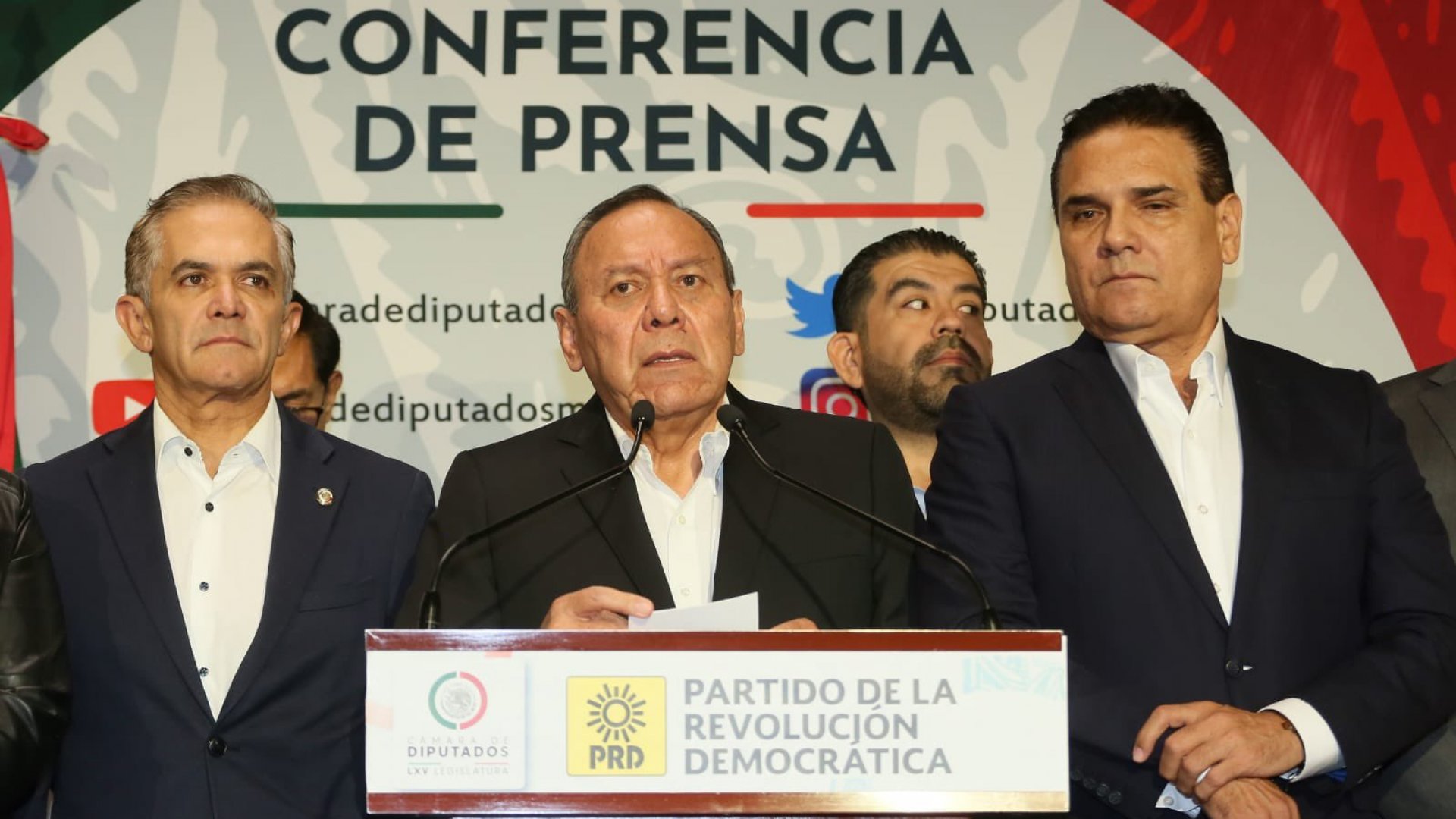 PRD ‘pausa’ su participación en el Frente Amplio por México por eliminación de sus candidatos