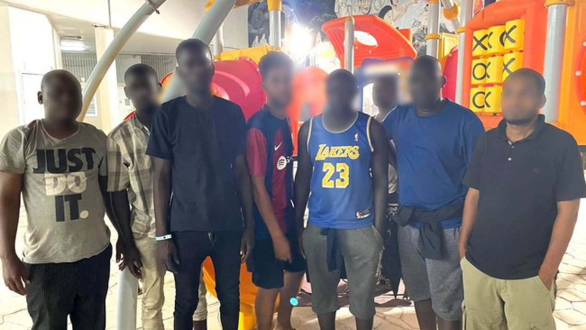 Rescatan a 368 migrantes abandonados en Veracruz y Puebla