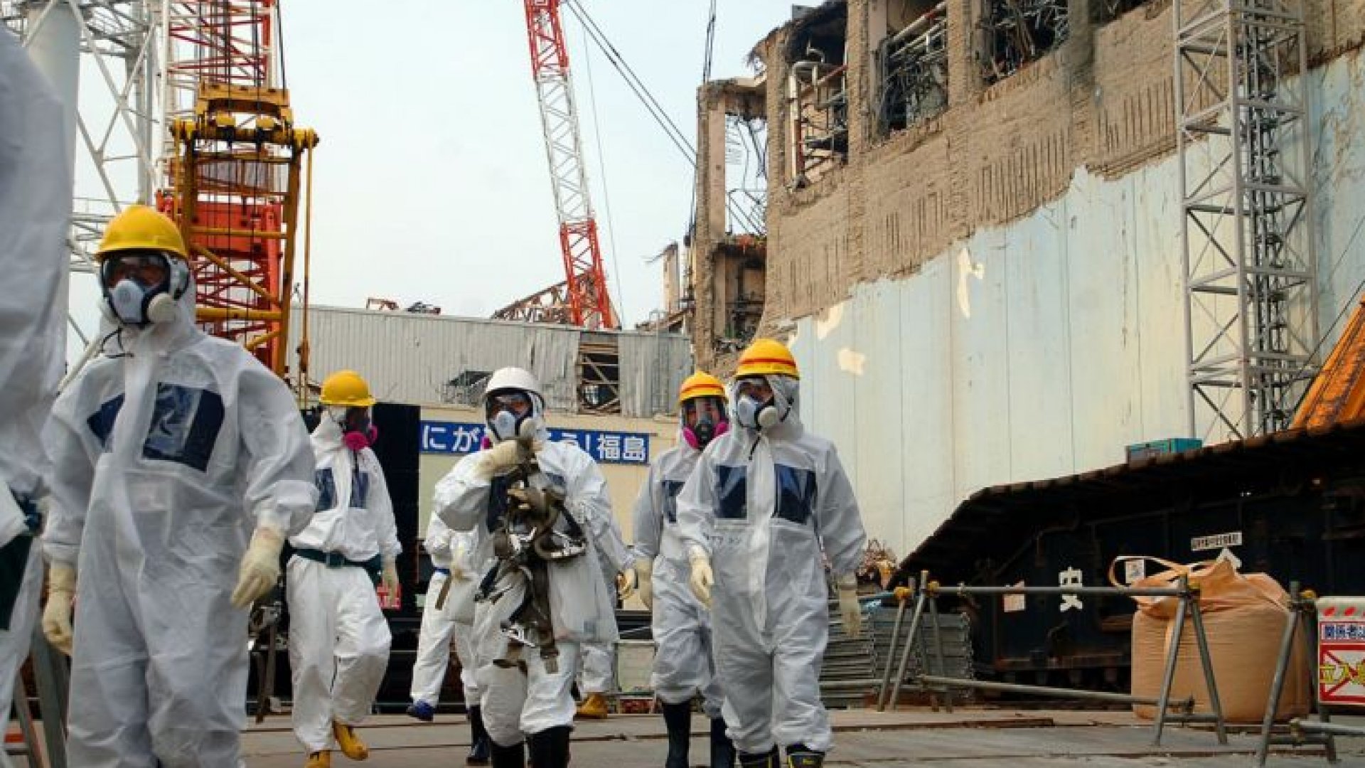Planta nuclear de Fukushima verterá agua contaminada al Pacífico este jueves