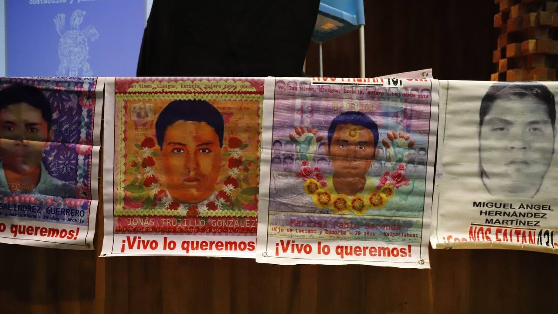 Revelan mensajes pistas sobre caso Ayotzinapa