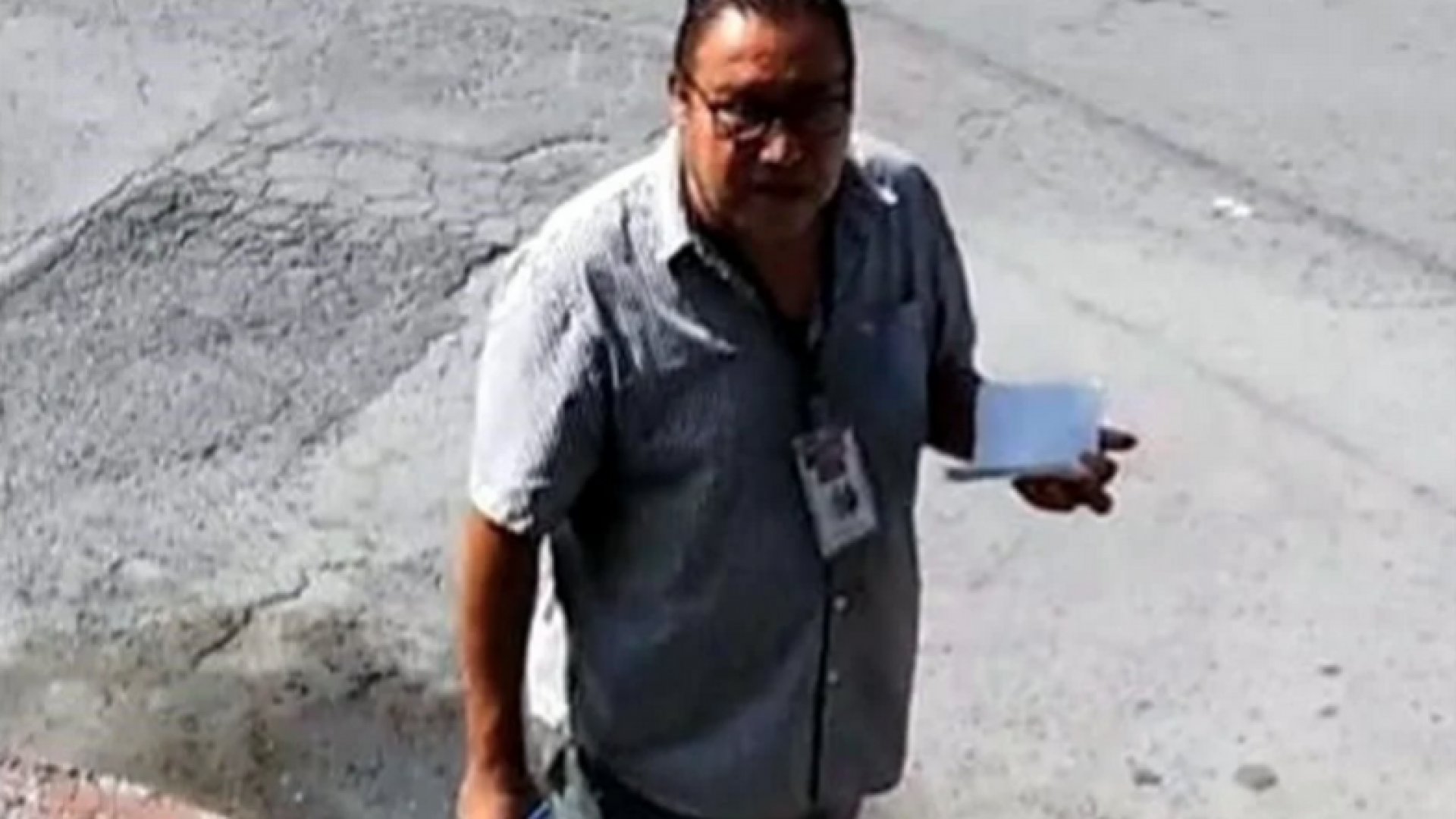 Alertan por falso empleado de Secretaría del Bienestar