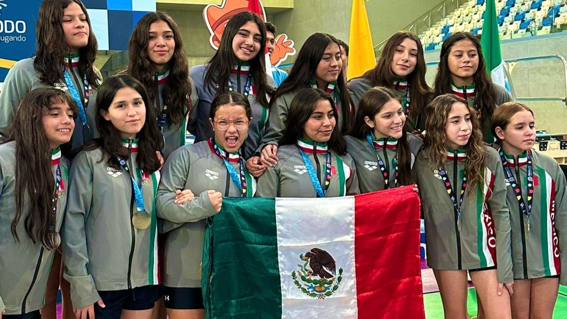 Suben regias a podio Panamericano en waterpolo
