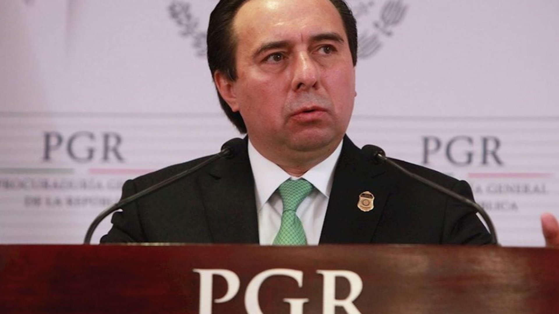 Solicitan a SCJN resolver amparo de Tomás Zerón contra captura