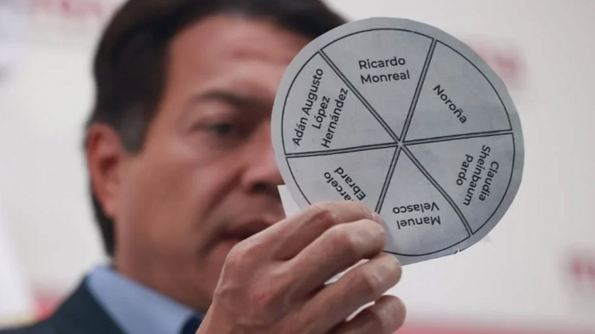 Inicia conteo de votos de encuesta de Morena; mañana se conocerá al candidato presidencial