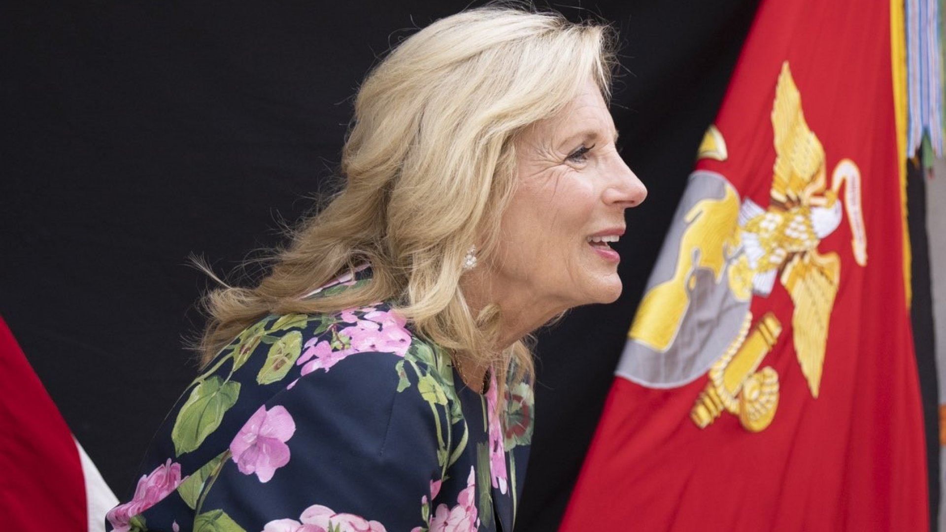 Da Jill Biden positivo a covid-19 y presenta síntomas leves