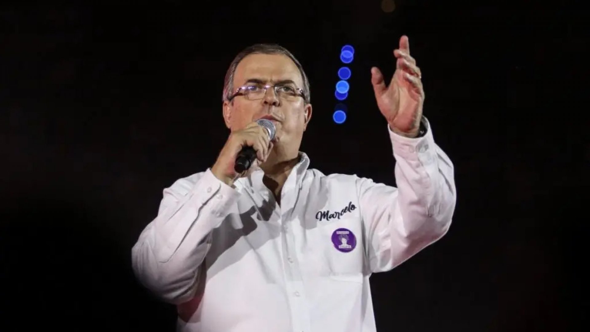 Ebrard descarta vía independiente en 2024