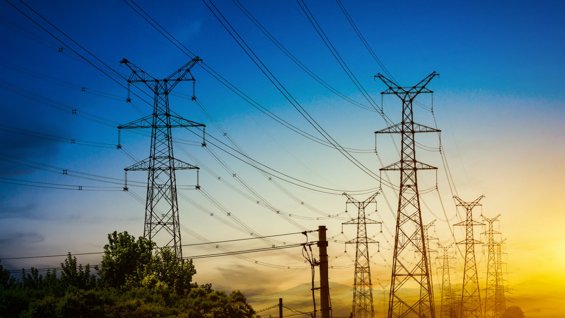 Propone ministro ‘apagón’ a reforma eléctrica