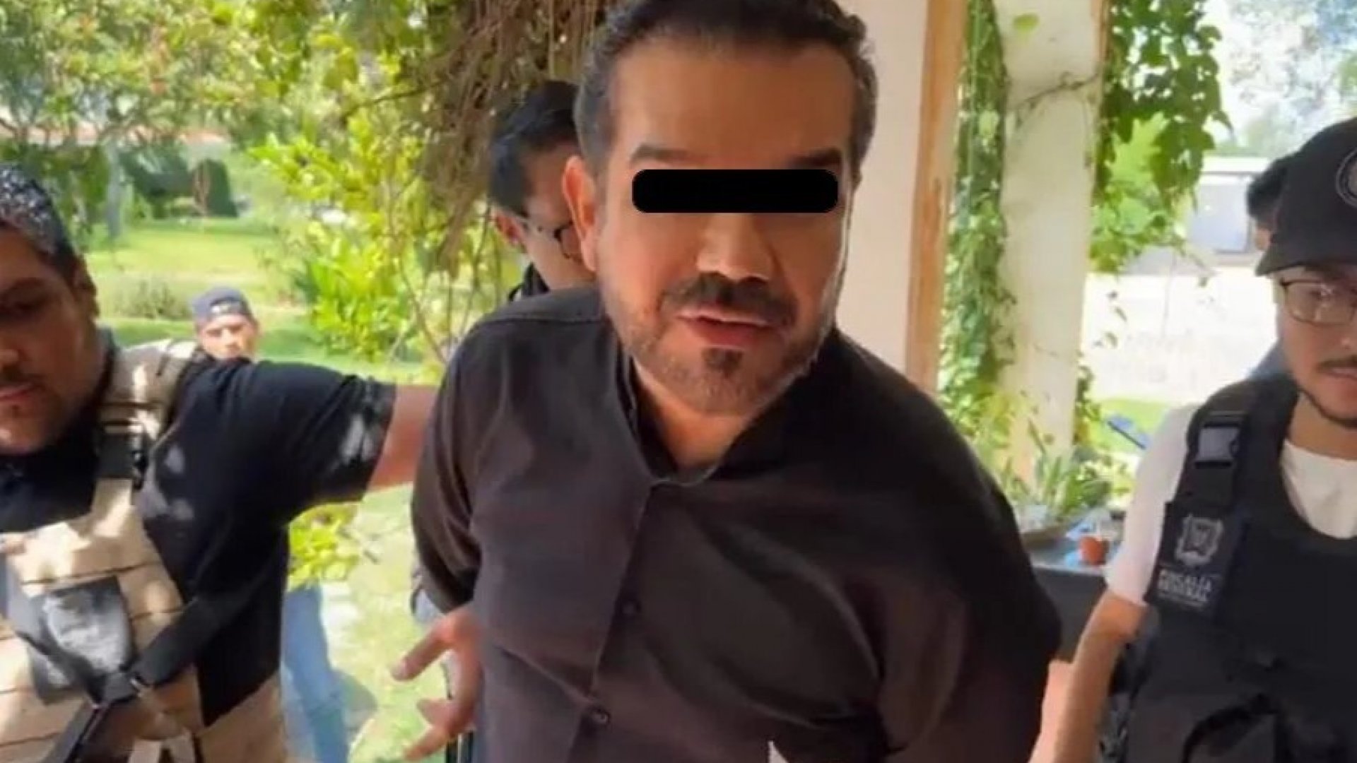Irrumpen en casa de la alcaldesa Geraldine Ponce y detienen a Alejandro Galván
