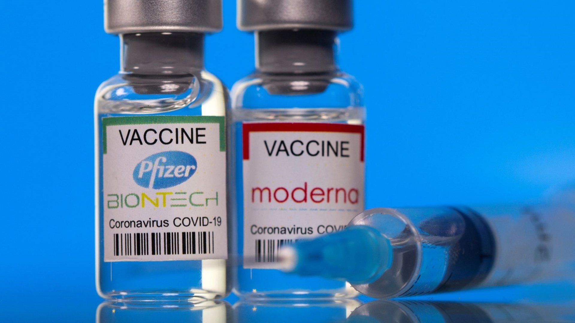 FDA aprueba vacunas COVID-19 actualizadas de Moderna y Pfizer contra nuevas variantes