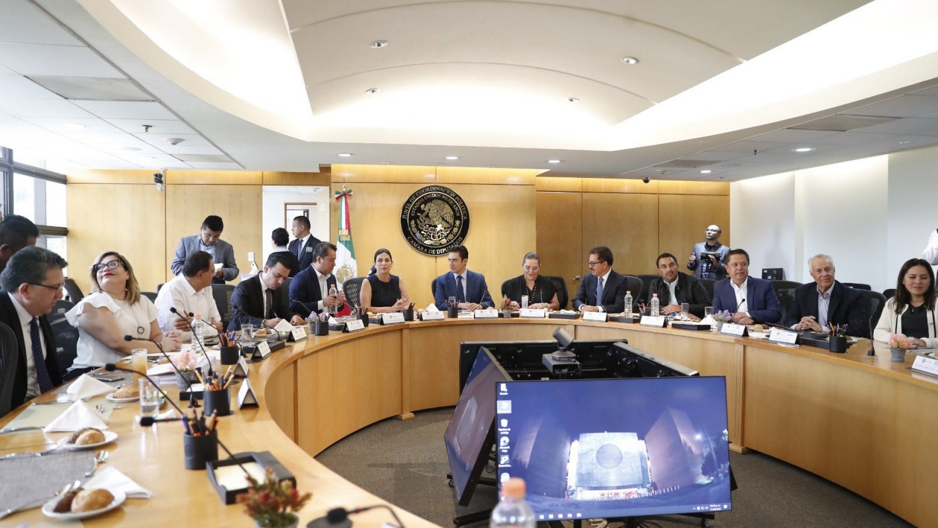 Prevén recorte de 4 mil mdp al INE